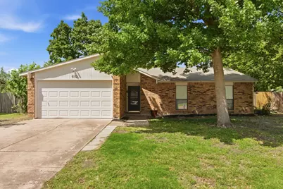 5113 Blue Glen Drive, The Colony, TX 75056 - Photo 1