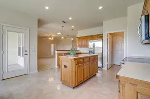 1173 Albatross Ct, Benbrook, TX 76126 - Photo 15