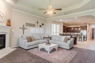 124 Gill Point Ln, Aledo, TX 76008 - Photo 11