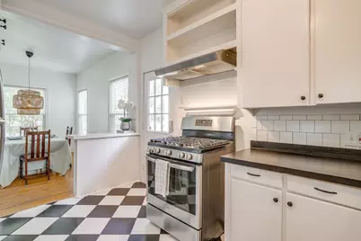 5613 Pershing Avenue, Fort Worth, TX 76107 - Photo 17