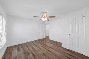 1720 Bagby Ave, Waco, TX 76706 - Photo 9