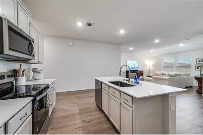 13057 Dawson Drive, Providence Village, TX 76227 - Photo 7