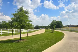 110 Outfitters Ct, Newark, TX 76071 - Photo 17