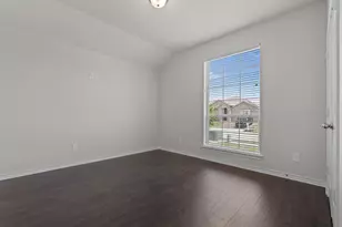 217 Angelina Ct, Azle, TX 76020 - Photo 15