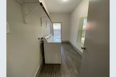 2722 Travis Avenue, Fort Worth, TX 76110 - Photo 15