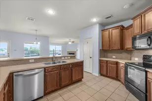 1536 Salado Tr, Weatherford, TX 76087 - Photo 13