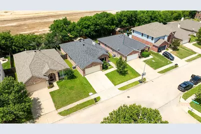 13621 Ponderosa Ranch Road, Fort Worth, TX 76262 - Photo 37
