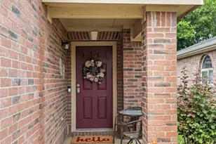 13621 Ponderosa Ranch Rd, Fort Worth, TX 76262 - Photo 5