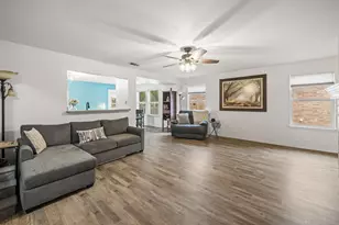 13621 Ponderosa Ranch Rd, Fort Worth, TX 76262 - Photo 9