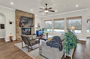 30 Laura Cir, Gunter, TX 75058 - Photo 9