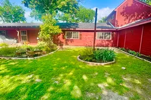 9619 Santa Monica Dr, Fort Worth, TX 76116 - Photo 3