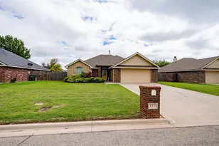 817 Swift Water Dr, Abilene, TX 79602 - Photo 3