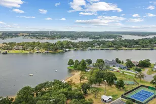 105 Santee Dr, Lake Kiowa, TX 76240 - Photo 29