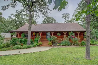 105 Santee Drive, Lake Kiowa, TX 76240 - Photo 1