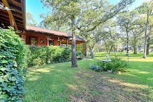 105 Santee Dr, Lake Kiowa, TX 76240 - Photo 5