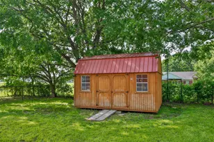 230 E Main St, Lindsay, TX 76250 - Photo 29