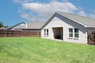 920 Avagail Ave, Springtown, TX 76082 - Photo 27