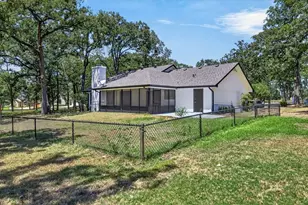 172 Colonial Dr, Mabank, TX 75156 - Photo 25