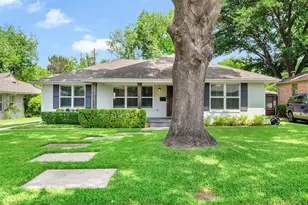 4628 Surf Dr, Dallas, TX 75214 - Photo 1