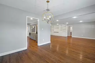4628 Surf Dr, Dallas, TX 75214 - Photo 15
