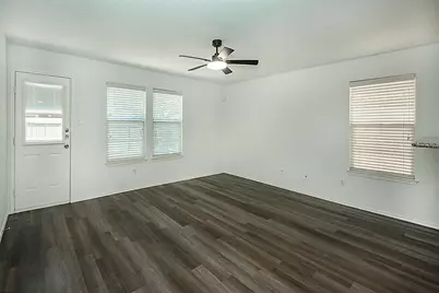 320 Chalkstone Drive, Fort Worth, TX 76131 - Photo 13