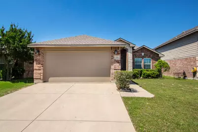 320 Chalkstone Drive, Fort Worth, TX 76131 - Photo 1