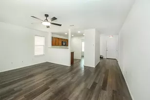 320 Chalkstone Dr, Fort Worth, TX 76131 - Photo 5