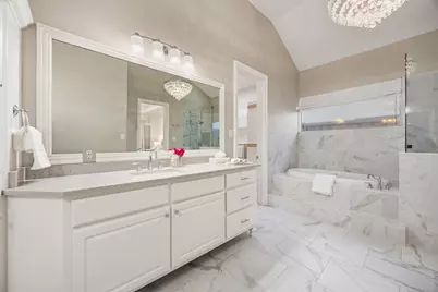 6828 Chevy Chase Avenue, Dallas, TX 75225 - Photo 23