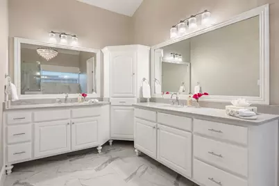 6828 Chevy Chase Avenue, Dallas, TX 75225 - Photo 21