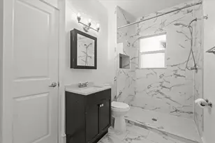 929 S Rosemont Ave, Dallas, TX 75208 - Photo 13