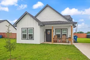 102 Don Ln, Itasca, TX 76055 - Photo 3