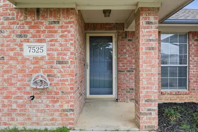 7525 Arbor Park Drive, Fort Worth, TX 76120 - Photo 7