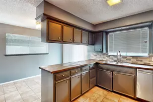 308 Towne House Ln, Richardson, TX 75081 - Photo 5