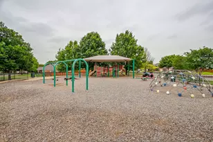 1410 Parkside Dr, Mansfield, TX 76063 - Photo 25