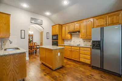 1410 Parkside Drive, Mansfield, TX 76063 - Photo 11