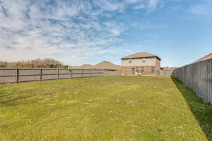 2246 Red Chute Dr, Dallas, TX 75253 - Photo 23