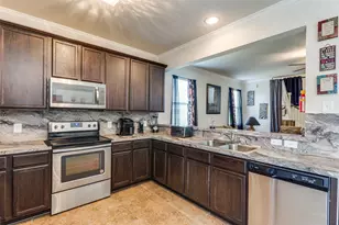 2246 Red Chute Dr, Dallas, TX 75253 - Photo 9