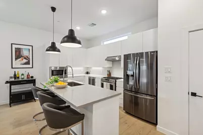 1507 N Garrett Avenue #201, Dallas, TX 75206 - Photo 7
