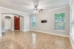 928 Brook Forest Ln, Euless, TX 76039 - Photo 3