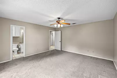10100 Ravenswood Road, Granbury, TX 76049 - Photo 25