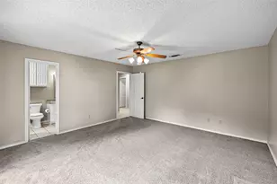10100 Ravenswood Rd, Granbury, TX 76049 - Photo 25