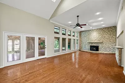 10100 Ravenswood Road, Granbury, TX 76049 - Photo 7