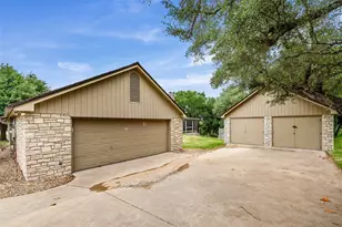 10100 Ravenswood Rd, Granbury, TX 76049 - Photo 33