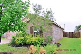 2757 Tobias Ln, Aubrey, TX 76227 - Photo 3