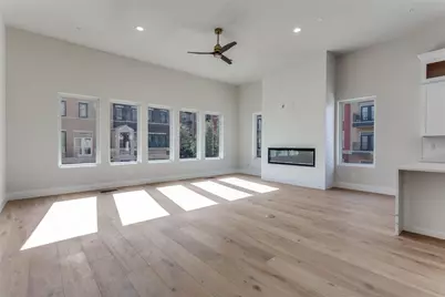 250 E Dallas Road #126, Grapevine, TX 76051 - Photo 5