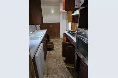 1806 N Culberson Street, Gainesville, TX 76240 - Photo 5