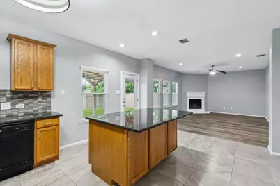1016 Aviary, Aubrey, TX 76227 - Photo 19