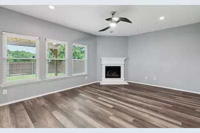 1016 Aviary, Aubrey, TX 76227 - Photo 21