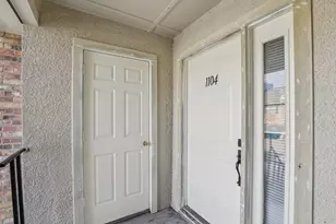 2835 Keller Springs Rd, Carrollton, TX 75006 - Photo 5