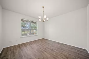 1205 Crest Ridge Dr, Glenn Heights, TX 75154 - Photo 9